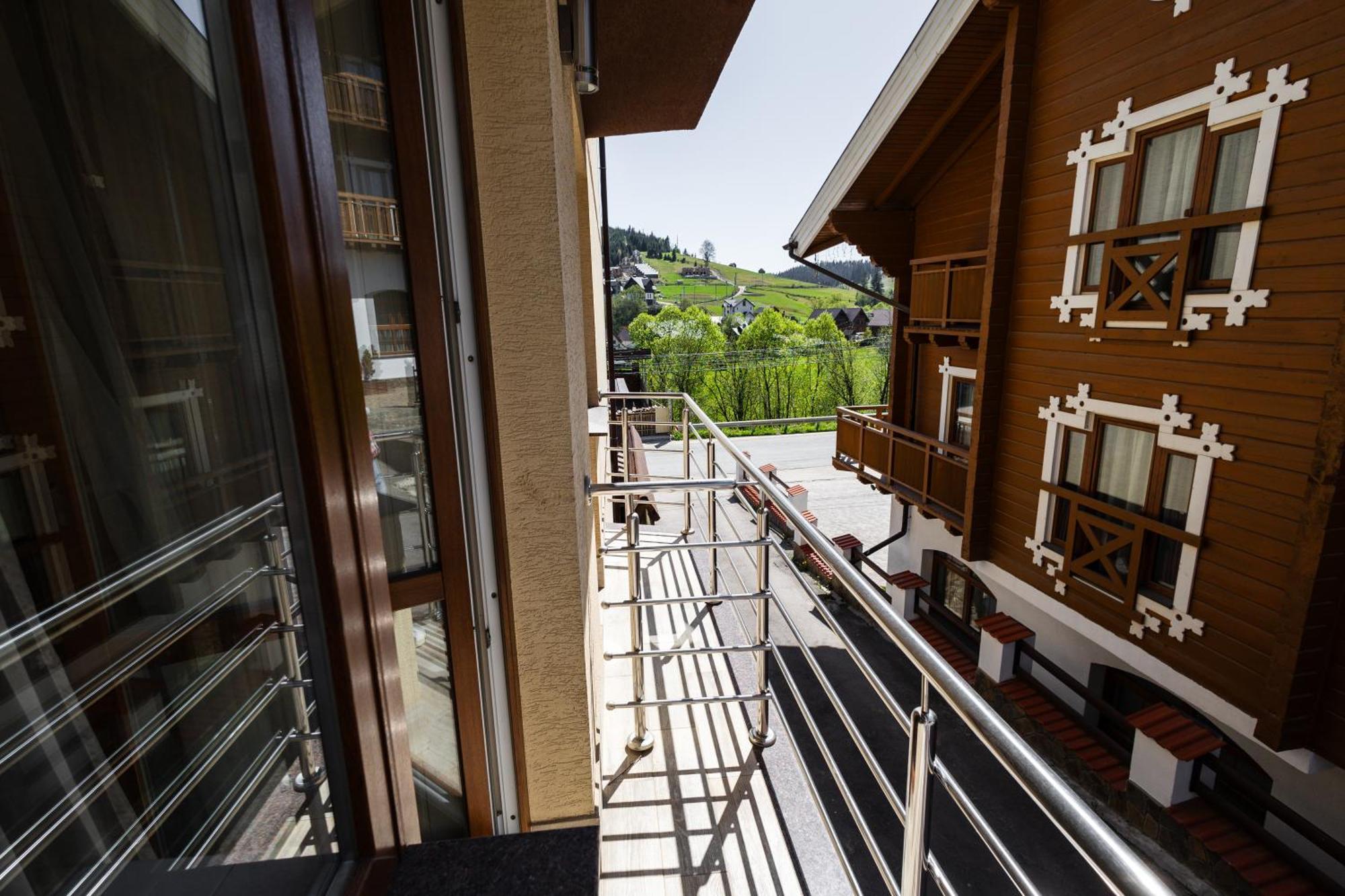 Villa Anet Palyanytsya Dış mekan fotoğraf
