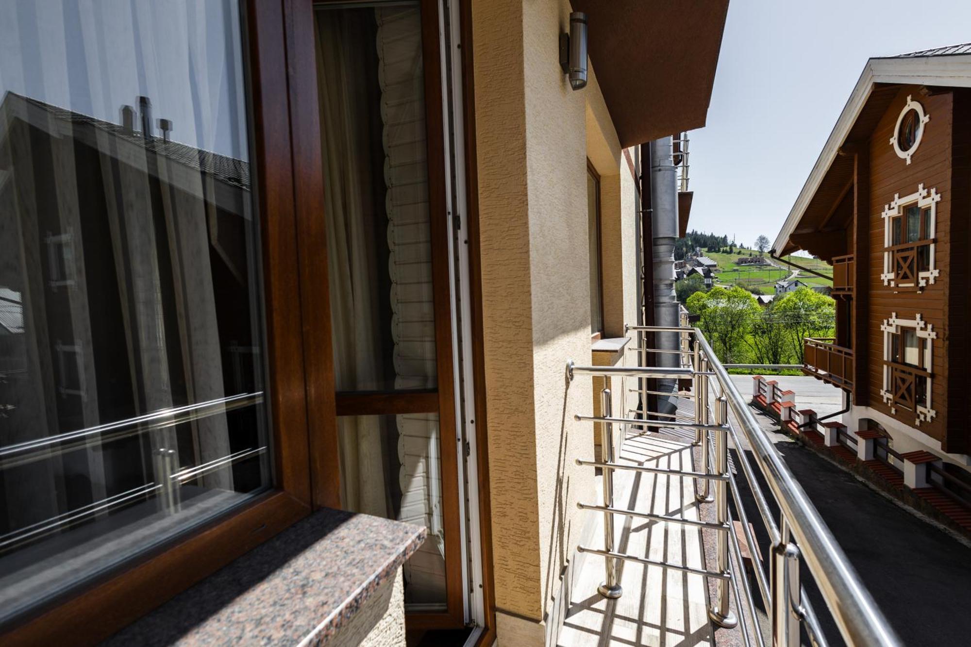 Villa Anet Palyanytsya Dış mekan fotoğraf